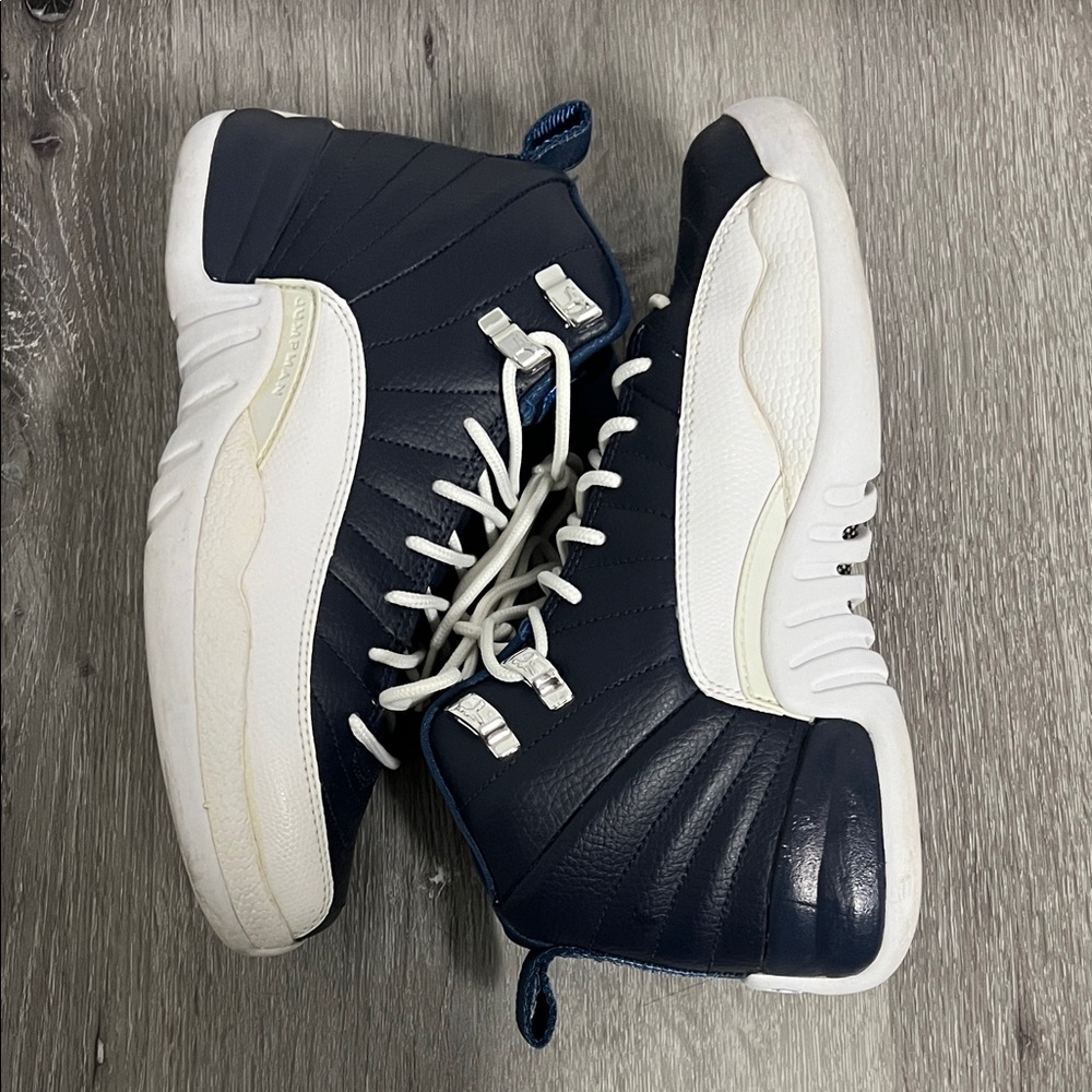 Air Jordan Retro 12 Obsidian